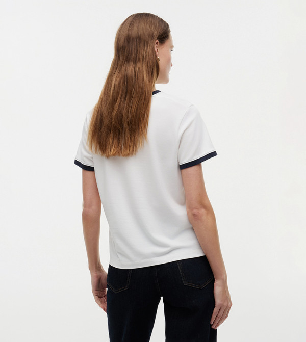 Tommy Hilfiger  Casual T-Shirts - White Short Sleeve T-Shirts