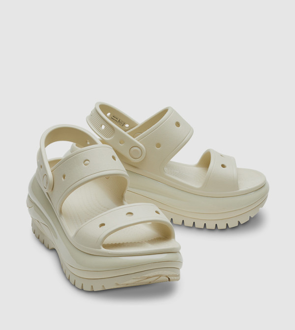 Crocs  - White Flat Sandals