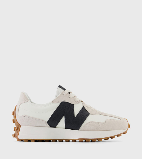 New Balance New Balance - Beige Low Top