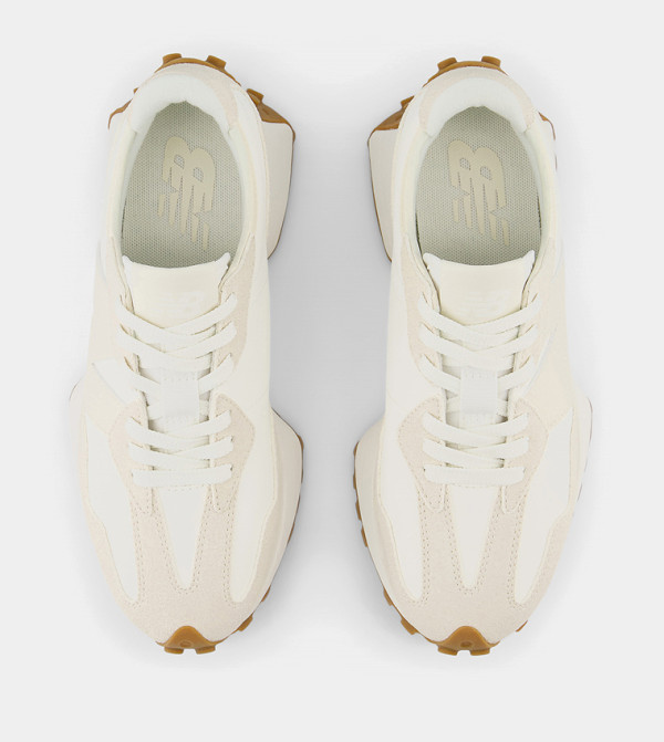 New Balance New Balance - Beige Low Top