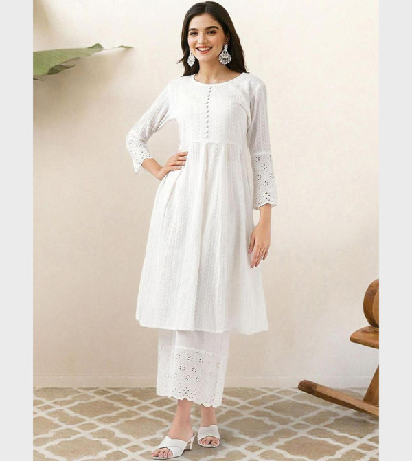 Ishin Ishin - White Kurtas & Sets