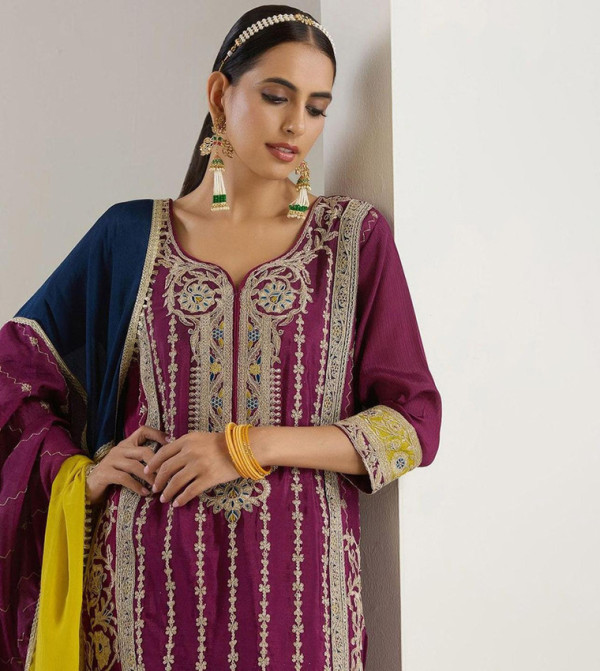 ايشين ايشين - بنفسجي  Kurtas & Sets