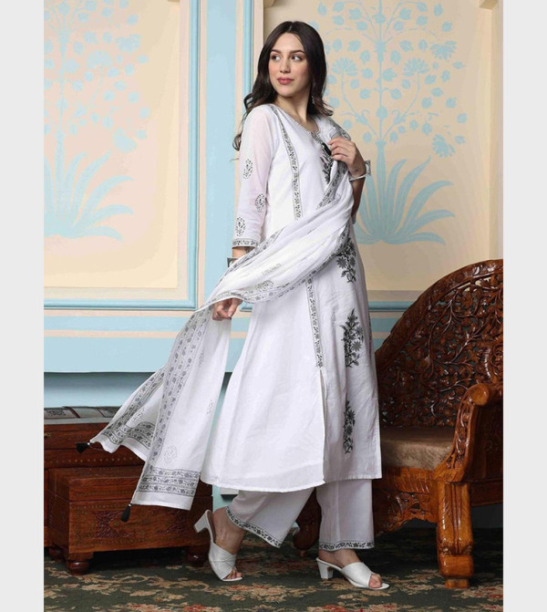 Ishin Ishin - White Kurtas & Sets