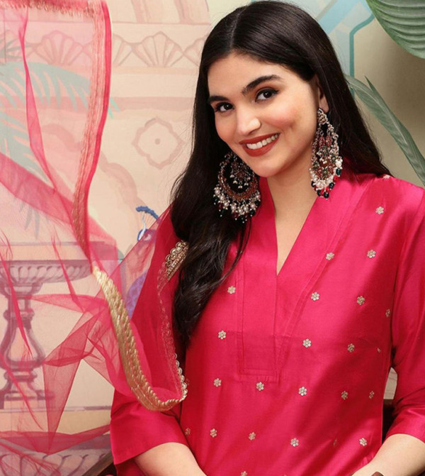 Ishin Ishin - Pink Kurtas & Sets