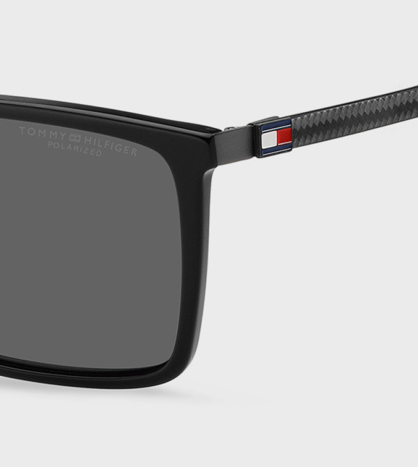 Tommy Hilfiger  Sunglasses - BLACK undefined