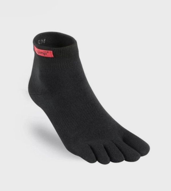 إنجينجي  جوارب   - أسود Ankle Length Socks