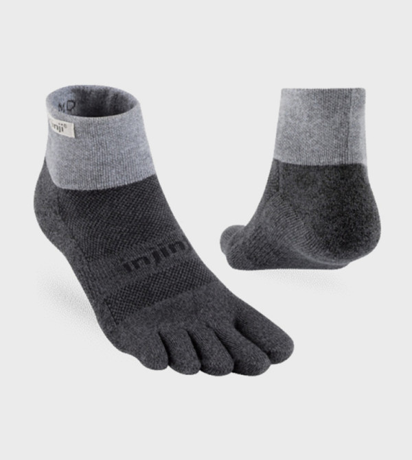 إنجينجي  جوارب   - فحمي Ankle Length Socks