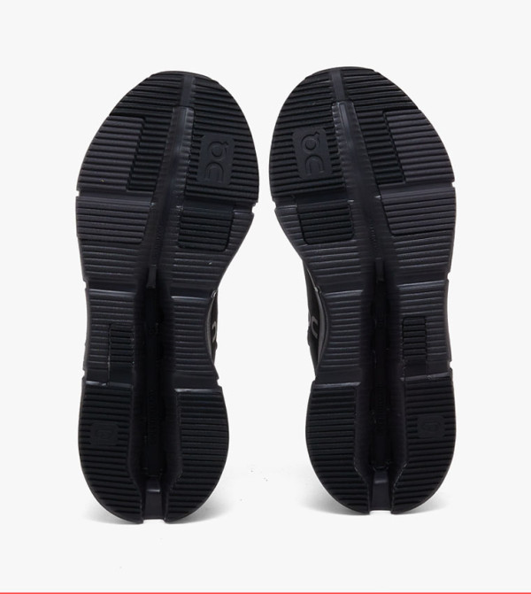 ON On - Black Running Shoes