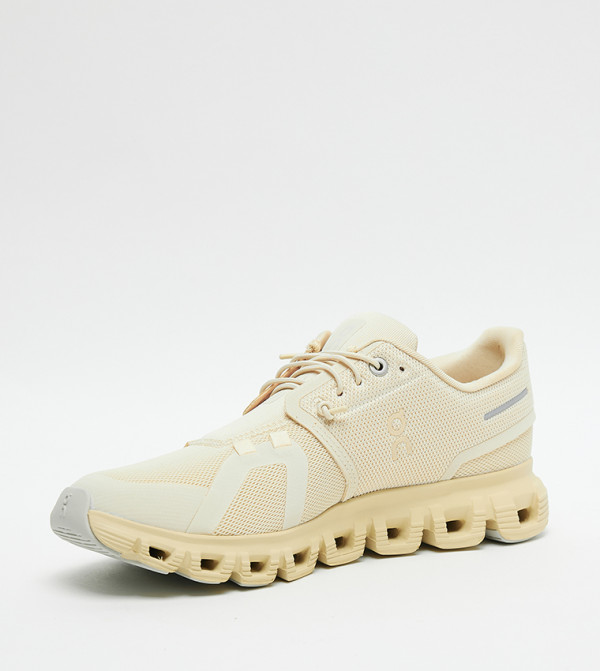 ON On - Beige Running Shoes