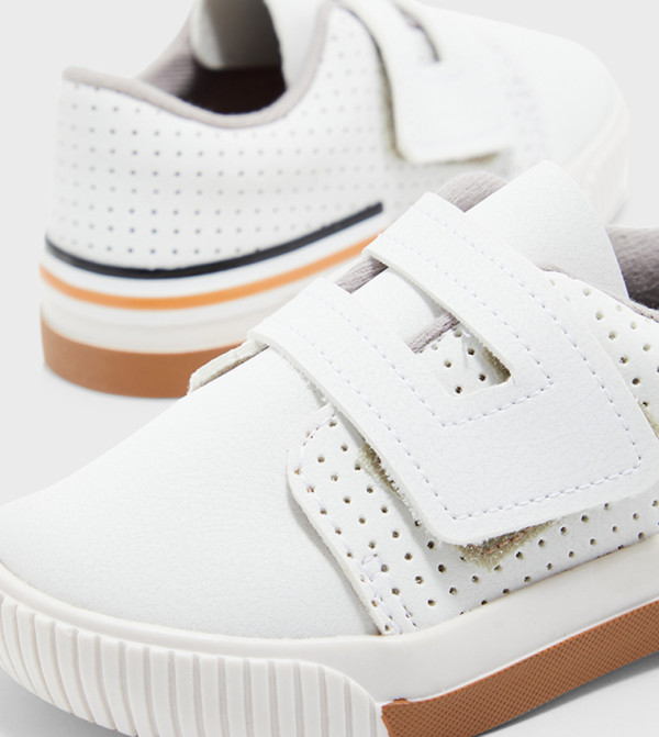MOLEKINHO MOLEKINHO - White Low Top