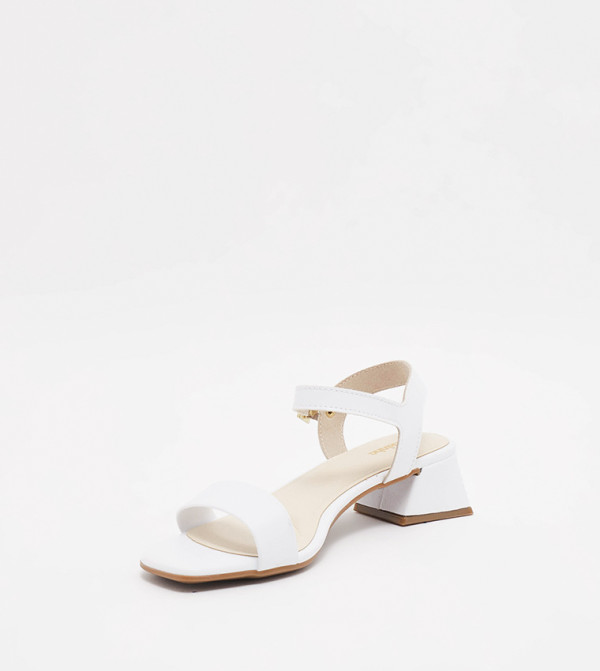 MOLEKINHA MOLEKINHA - White Casual Sandals