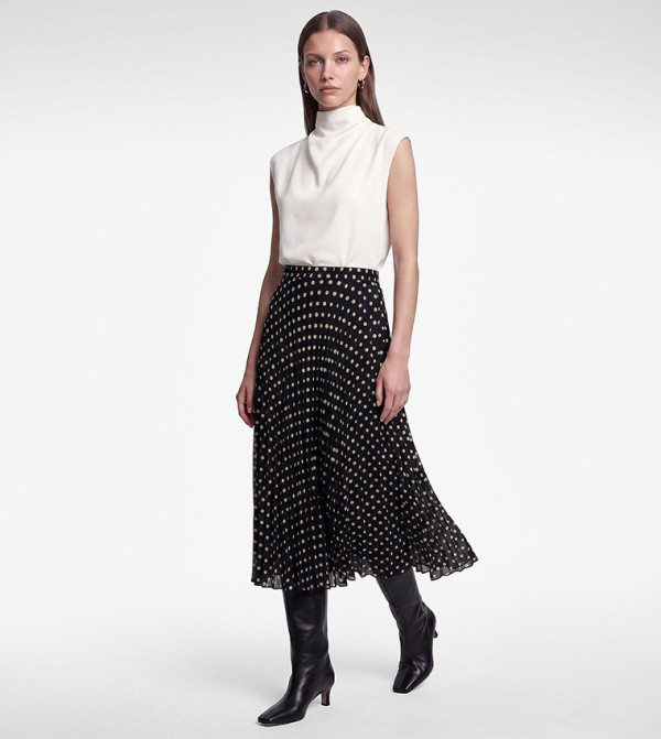 كوتون  تنانير ميدي - أسود Midi Skirts