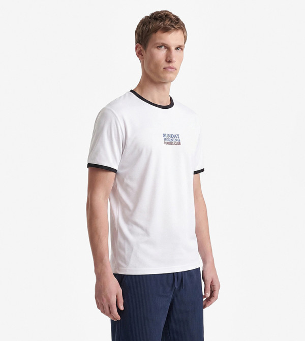 كوتون  تيشيرتات وفانيلات  - أبيض T-Shirts & Vests
