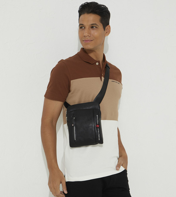 Beverly Hills Polo Club  Messenger Bags - Black Messenger Bags