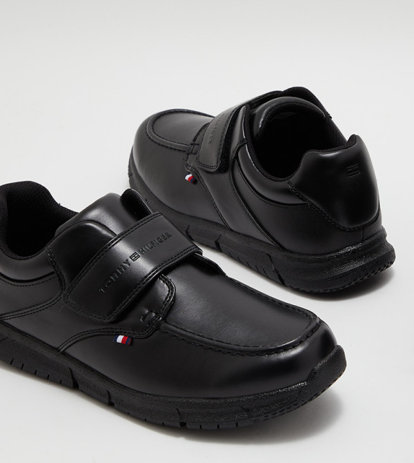 Tommy Hilfiger Tommy Hilfiger - Black Casual Slip-On's