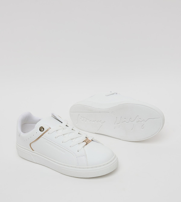 Tommy Hilfiger  Footwear - White Low Top