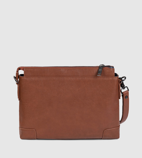 Beverly Hills Polo Club  - Tan Toiletry bags