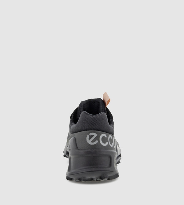 ECCO ECCO - Black Low Top