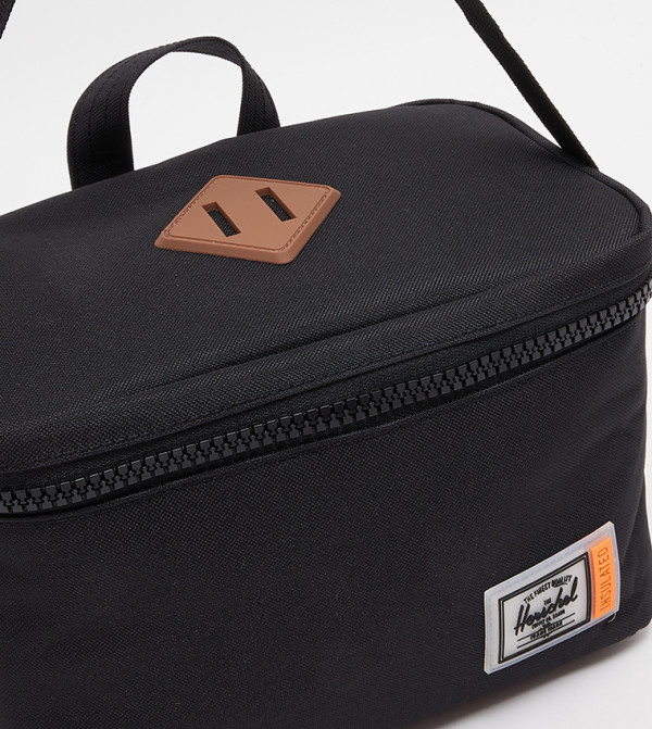 Herschel  Travel Bags - Black Shoulder bags