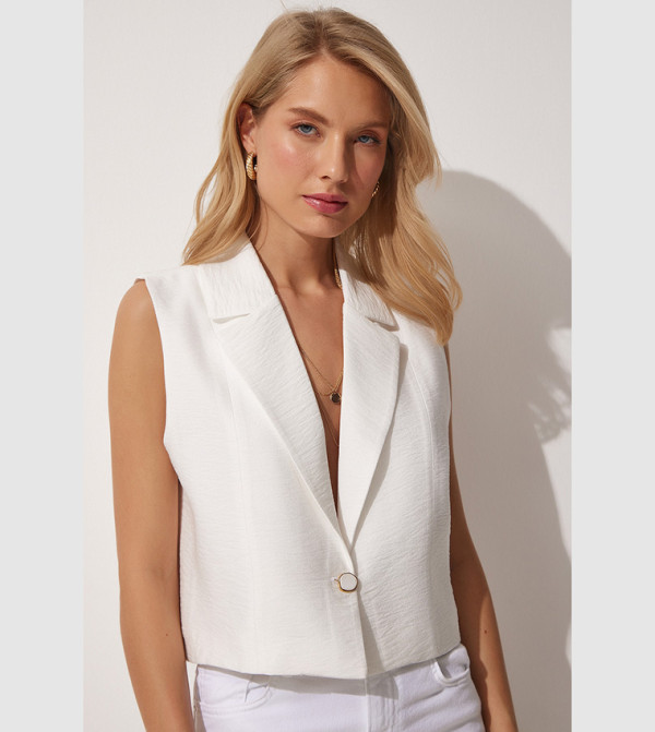 Happiness İstanbul  - White Waistcoats