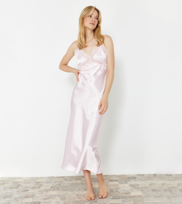 ترينديول ترينديول - وردي Night Dress & Gowns