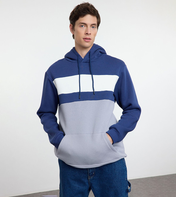 Trendyol Trendyol  - NAVY BLUE Hoodies