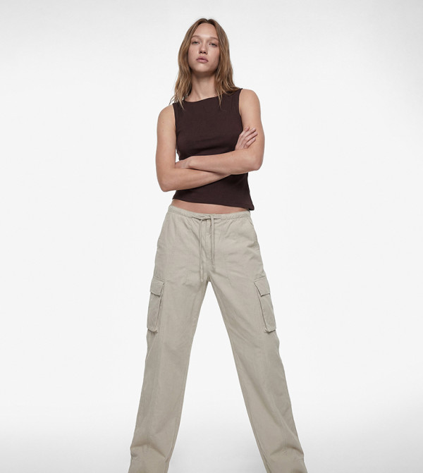 كوتون كوتون - بني  Cropped Tops