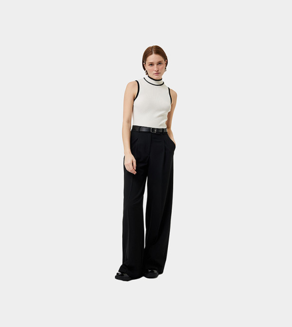 Koton Koton - Beige Sleeveless Tops