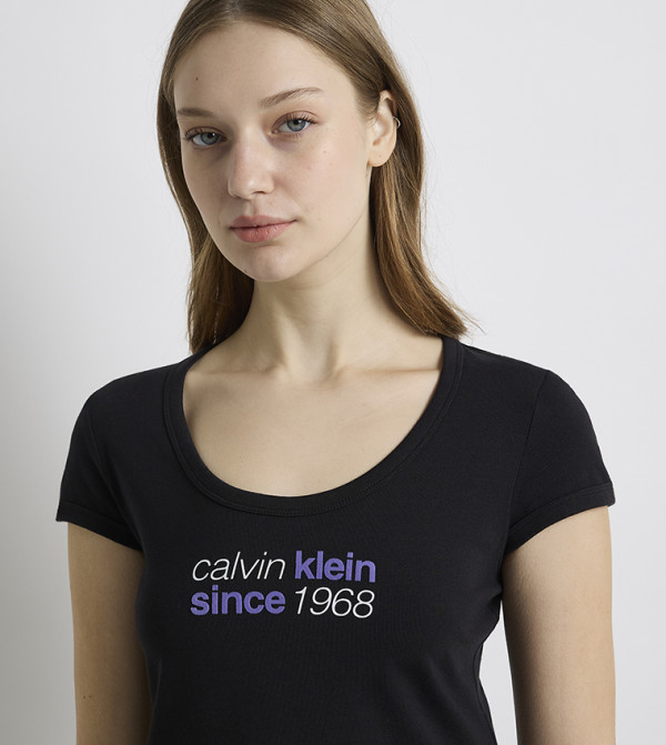 Calvin Klein Calvin Klein - Black Short Sleeve T-Shirts