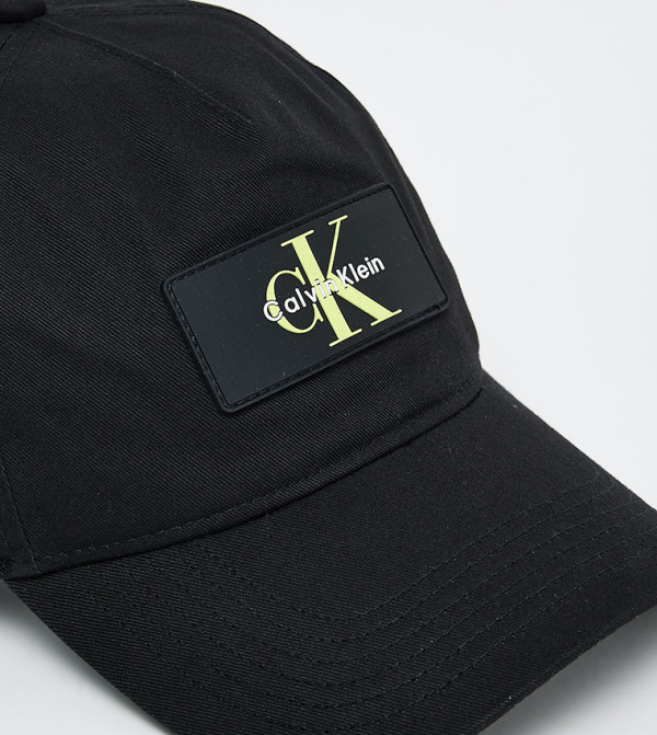 Calvin Klein  Baseball Caps - Black Baseball Caps