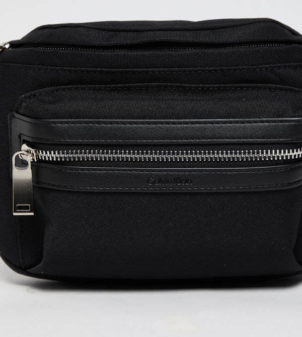 كالفين كلاين كالفين كلاين - أسود Waist Bags