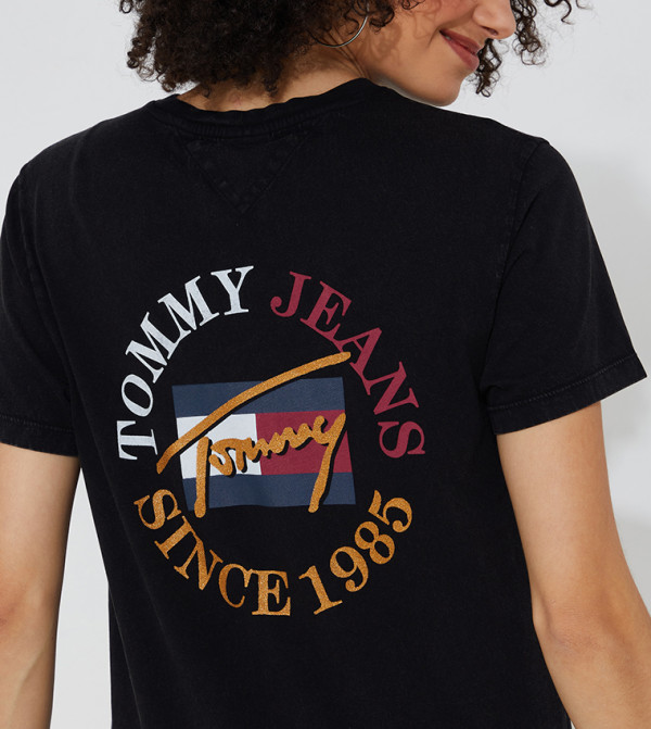 تومي هيلفيغر Extra discount Tommy Hilfiger - أسود تيشيرتات كاجوال