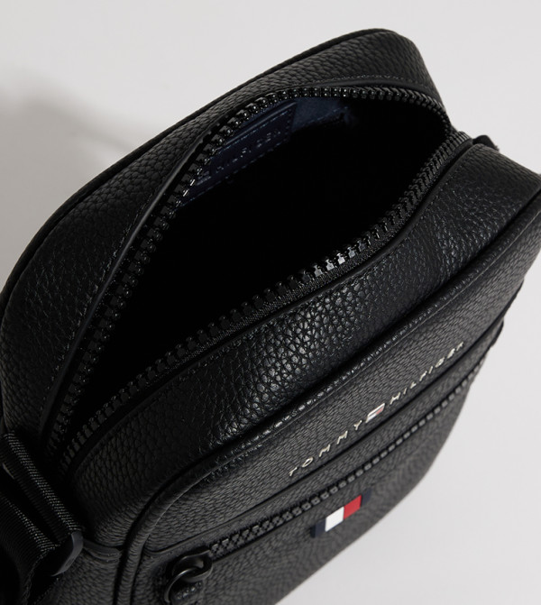 Tommy Hilfiger  Cross Body & Sling Bags - Black Cross Body & Sling Bags