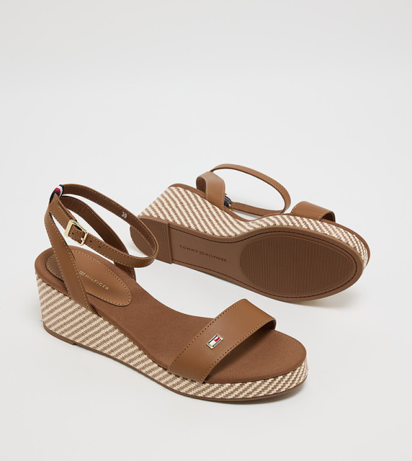 Tommy Hilfiger  Wedges - Brown Wedges