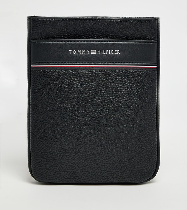 Tommy Hilfiger Tommy Hilfiger - Black Cross Body & Sling Bags