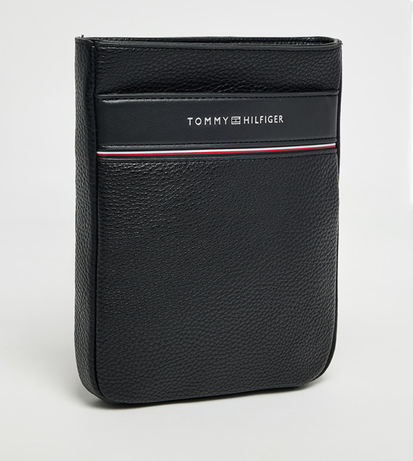 Tommy Hilfiger Tommy Hilfiger - Black Cross Body & Sling Bags