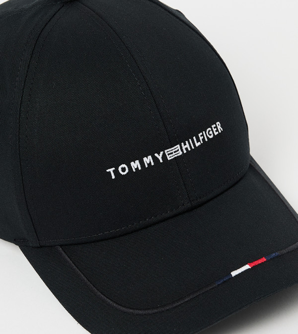 Tommy Hilfiger  Baseball Caps - Black Baseball Caps