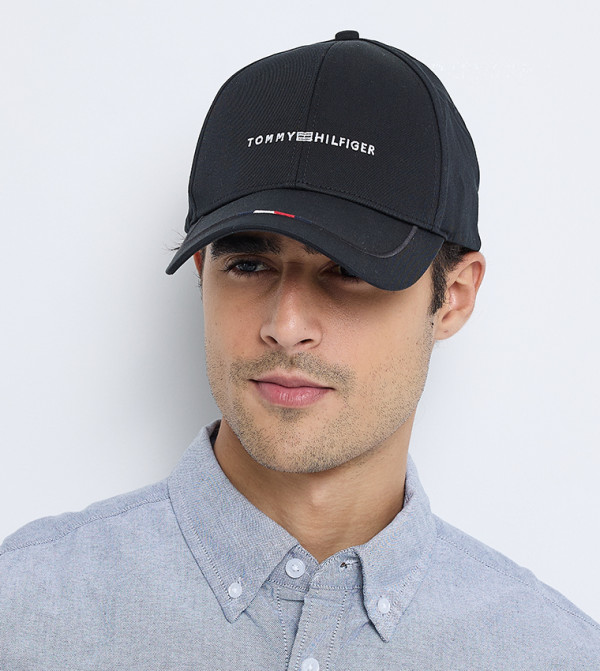Tommy Hilfiger  Baseball Caps - Black Baseball Caps