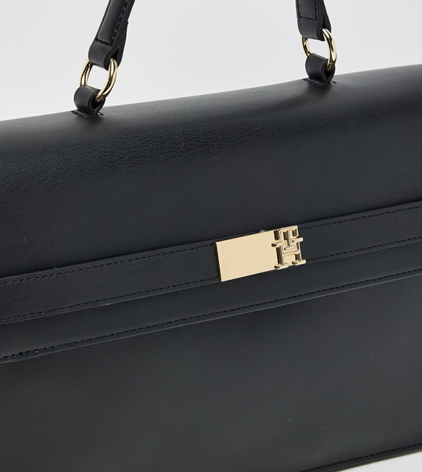 Tommy Hilfiger Tommy Hilfiger - Black Handheld Bags