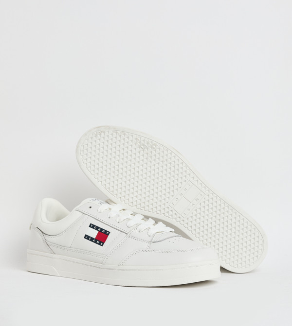 Tommy Jeans TOMMY JEANS - White Low Top