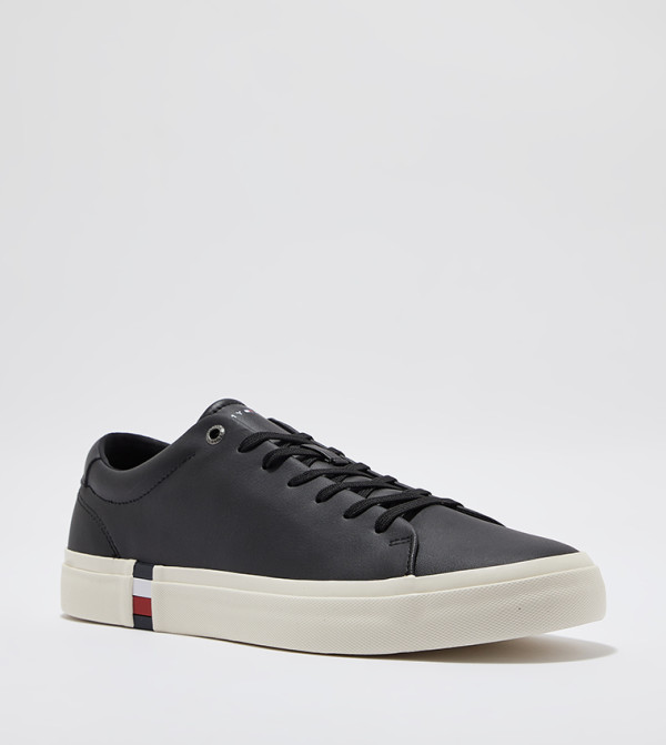 Tommy Hilfiger  - Black Mid Top