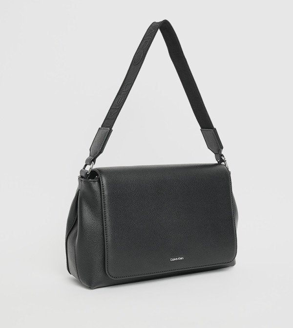 كالفين كلاين كالفين كلاين - أسود حقائب الكتف