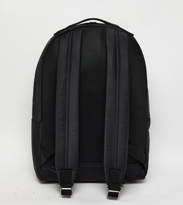 Calvin Klein Calvin Klein - Black undefined
