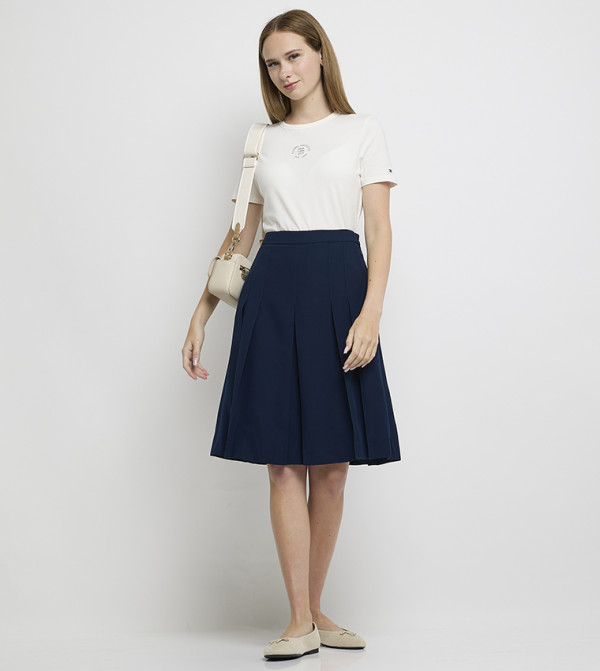 تومي هيلفيغر  تيشيرتات  كم قصير  - بيج فاتح  Short Sleeve T-Shirts