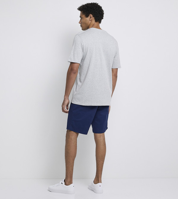 تومي هيلفيغر  تيشيرتات كاجوال - رمادي Round Neck T-Shirts