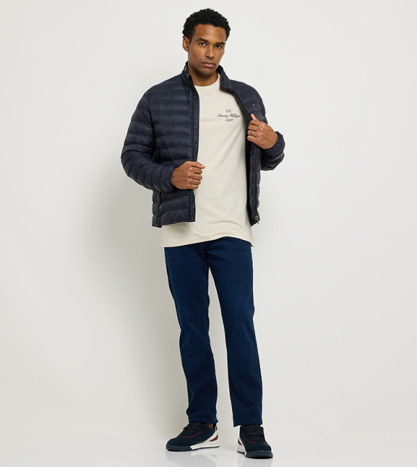 تومي هيلفيغر  ملابس - بيج Round Neck T-Shirts