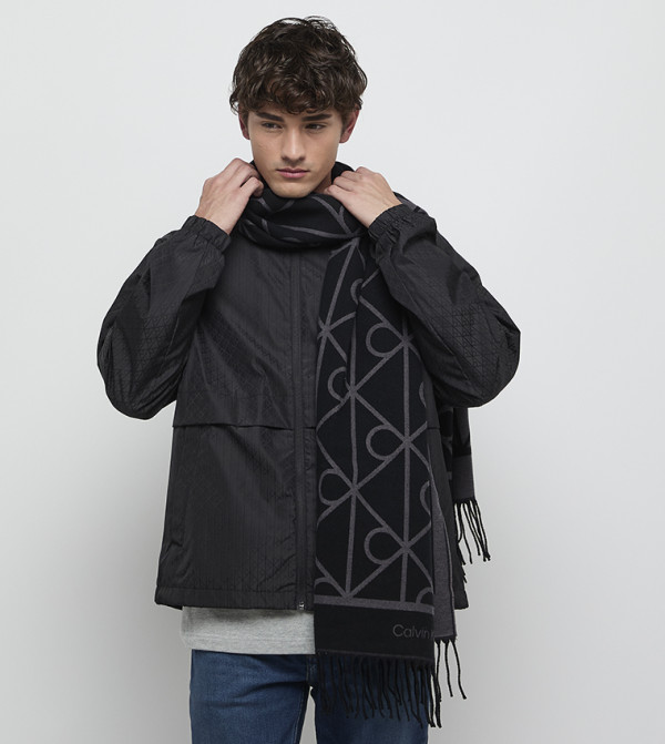 Calvin Klein  Scarves - Black Woollen Scarves