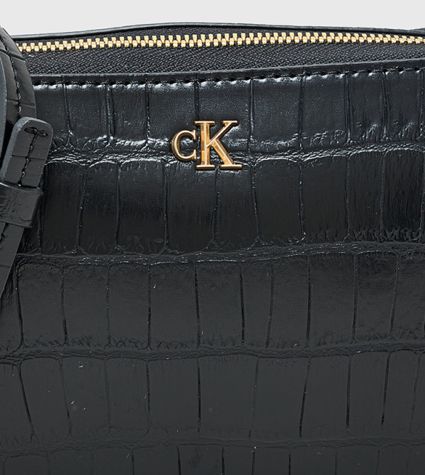 كالفين كلاين كالفين كلاين - أسود حقائب بحمالة طويلة