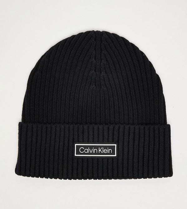 كالفين كلاين  قبعات بيني - أسود Beanies