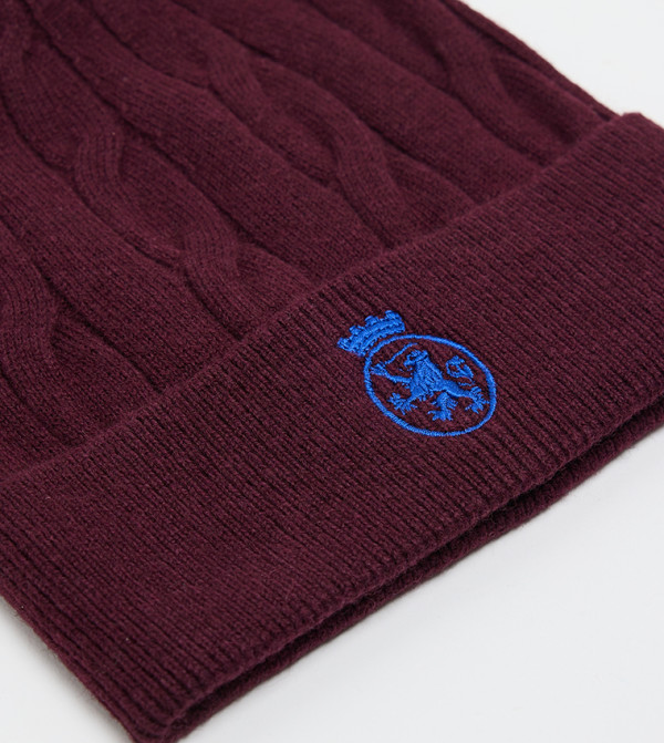 Tommy Hilfiger  Caps & Mittens - Burgundy Caps & Mittens